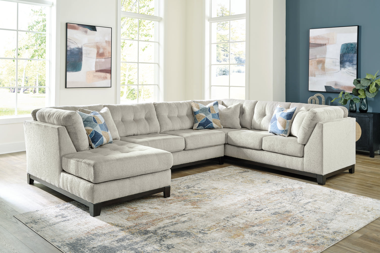 Furniture City Houma - Ashley Furniture - Maxon Place 3-Piece Sectional with Chaise - RAF 3-Piece Sectional with Chaise / Stone - 33004S1