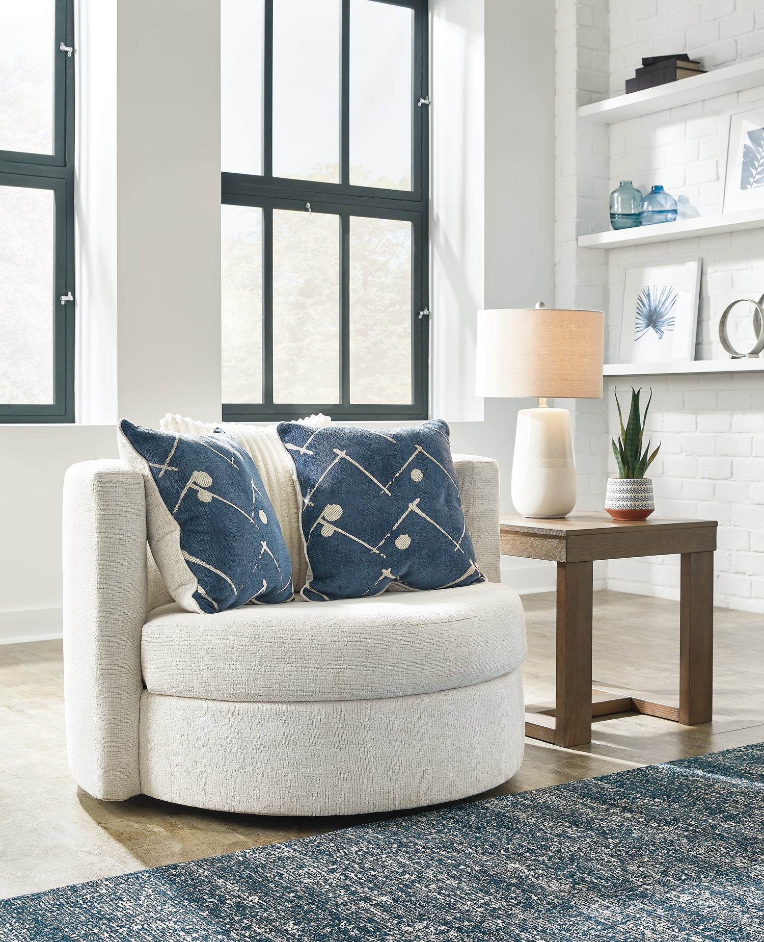 Furniture City Houma - Ashley Furniture - Padova Swivel Accent Chair - Swivel Accent Chair - 3370644