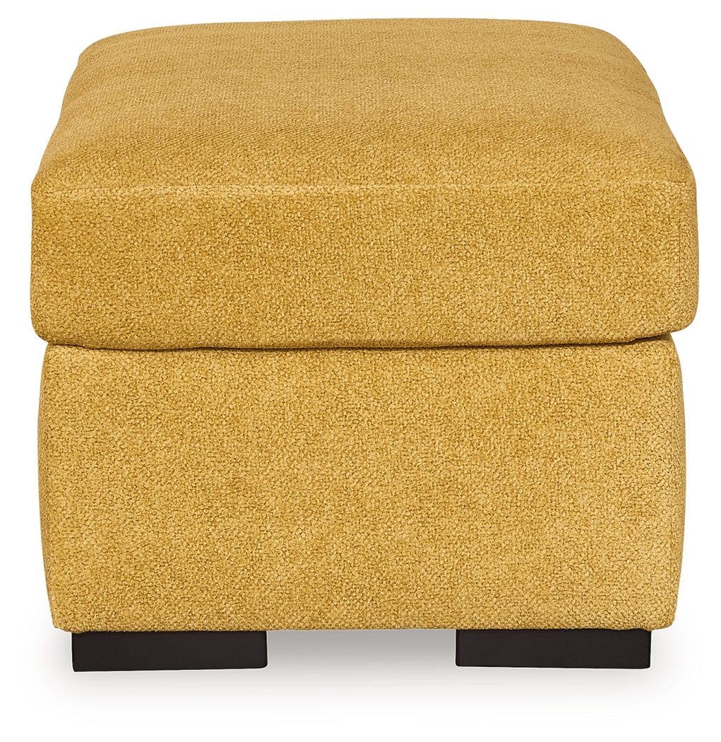 Keerwick Oversized Chair and Ottoman