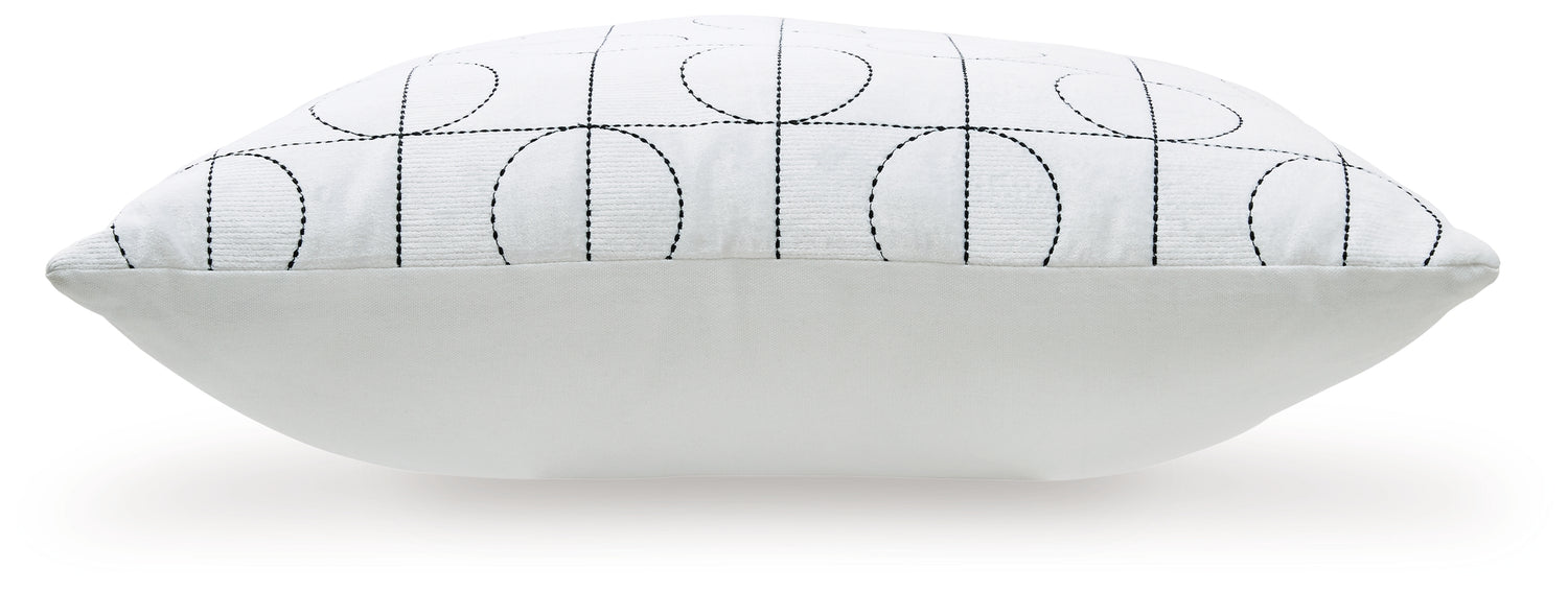 Kydner Pillow (Set of 4)