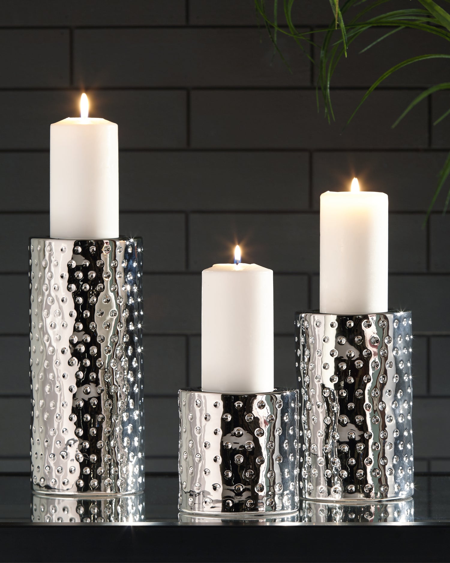 Furniture City Houma - Ashley Furniture - Marisa Candle Holder (Set of 3) - Candle Holder Set (3/CN) - A2000460