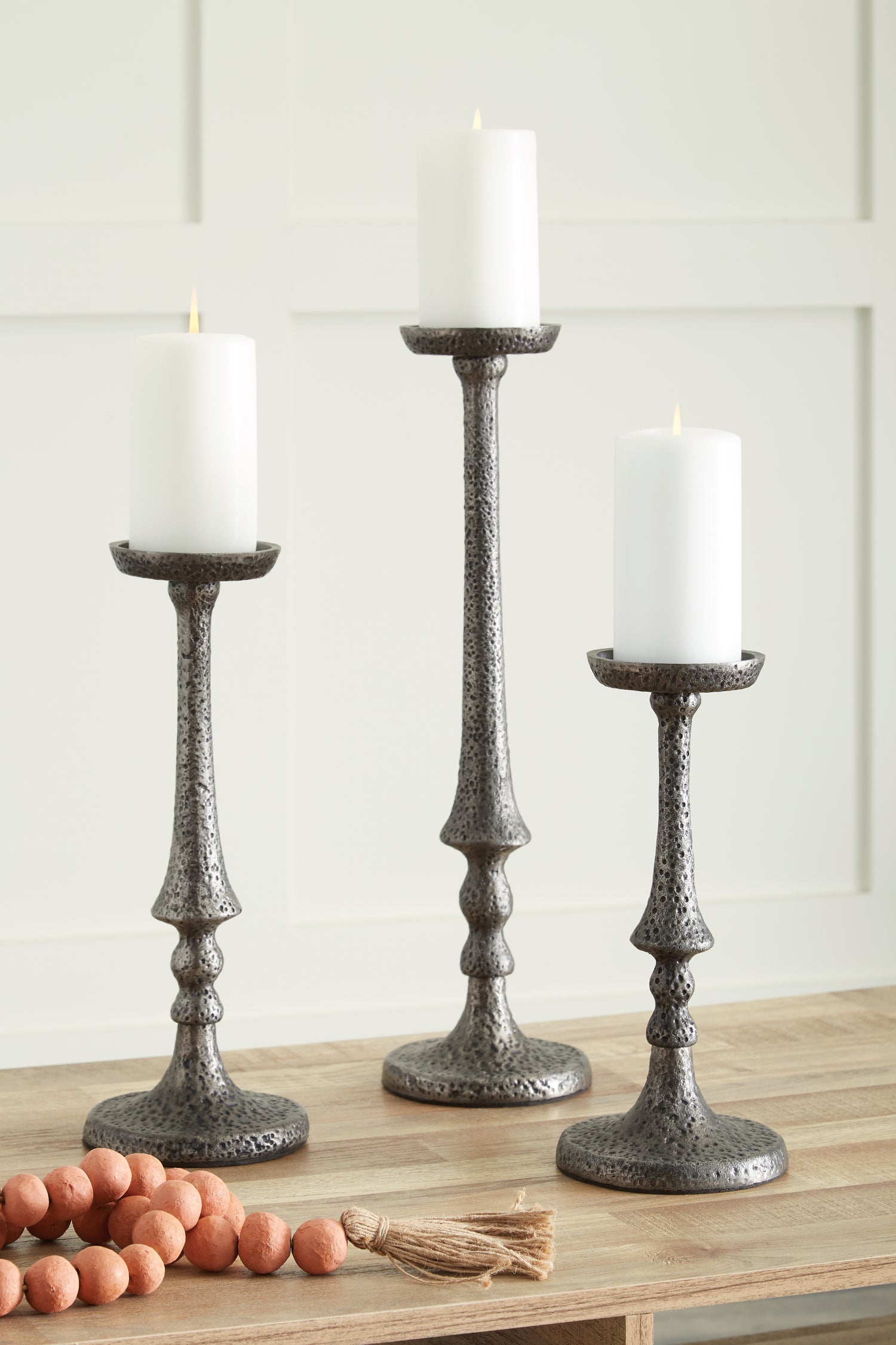 Furniture City Houma - Ashley Furniture - Eravell Candle Holder (Set of 3) - Candle Holder Set (3/CN) - A2000584