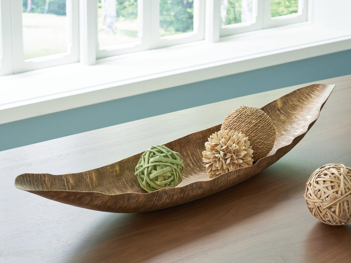 Furniture City Houma - Ashley Furniture - Wystenburg Tray - Tray - A2000744