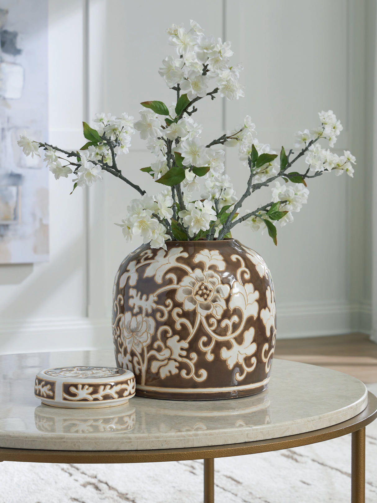 Furniture City Houma - Ashley Furniture - Adalham Jar - Jar / Brown/Cream - A2000910