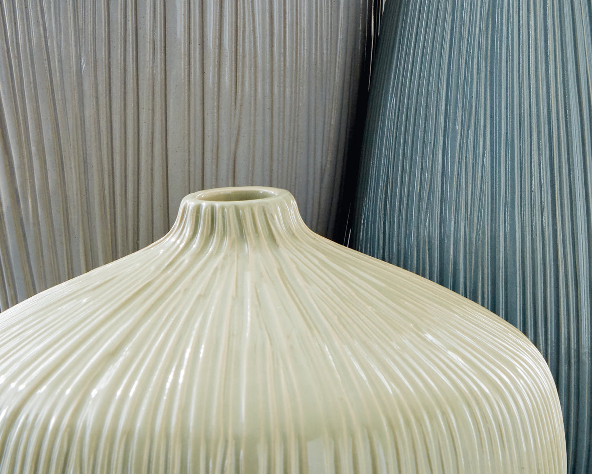 Eiderman Vase (Set of 3)