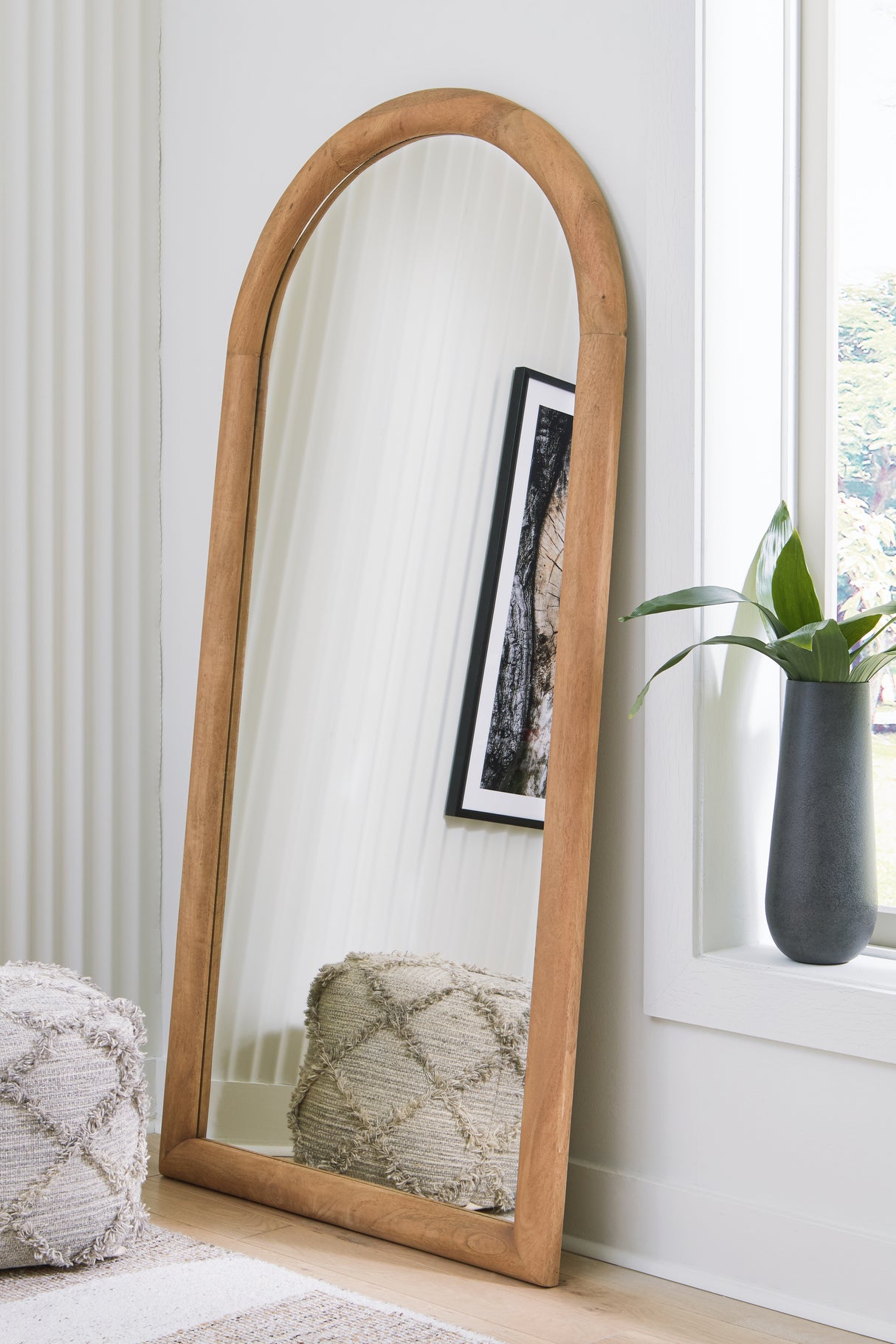 Furniture City Houma - Ashley Furniture - Dairville Floor Mirror - Floor Mirror - A8010323