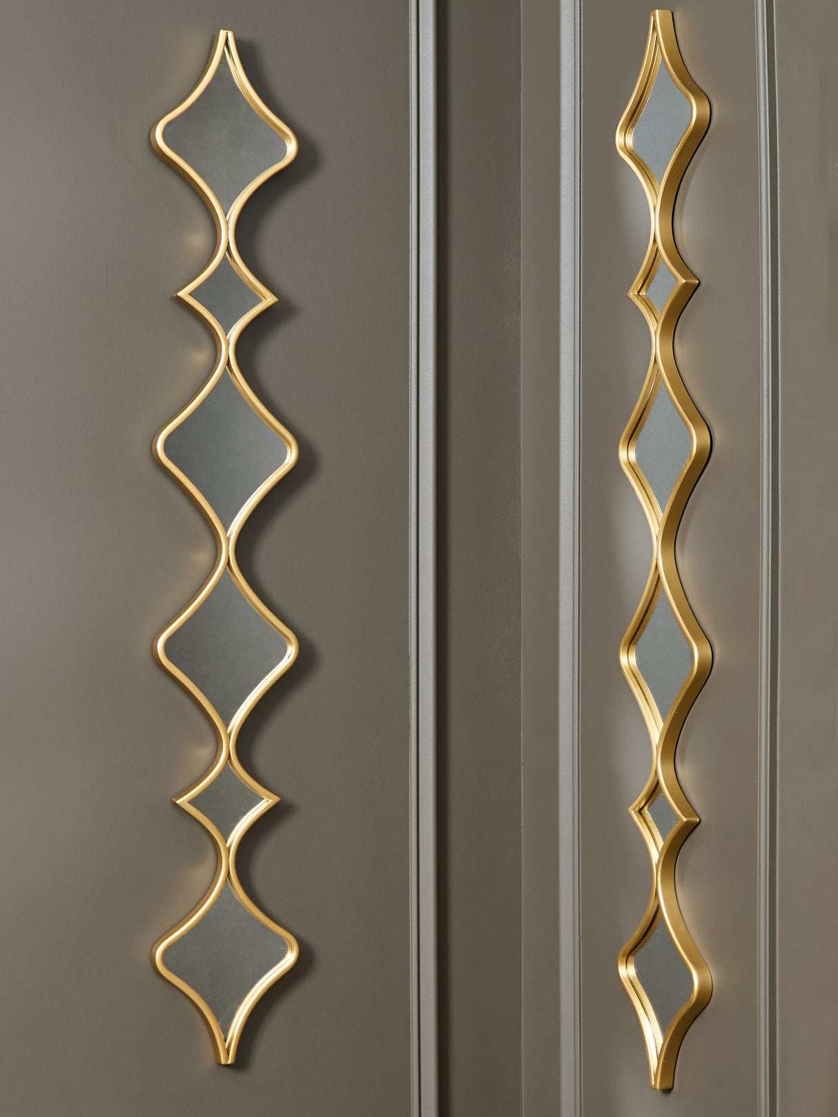 Furniture City Houma - Ashley Furniture - Harriswood Accent Mirror Set (Set of 2) - Accent Mirror Set (Set of 2) - A8010354