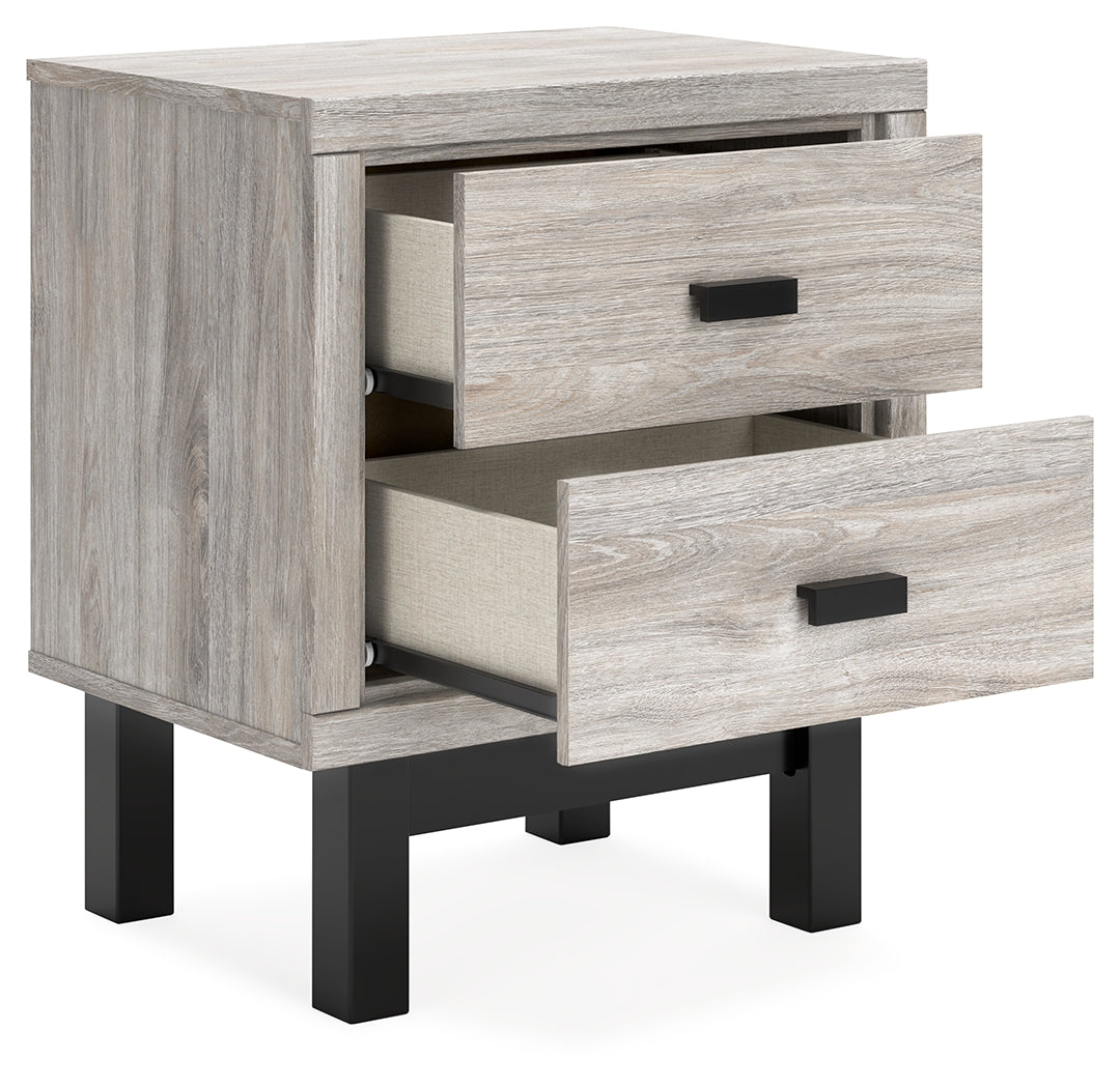 Vessalli King Panel Bed, Dresser, Mirror and 2 Nightstands