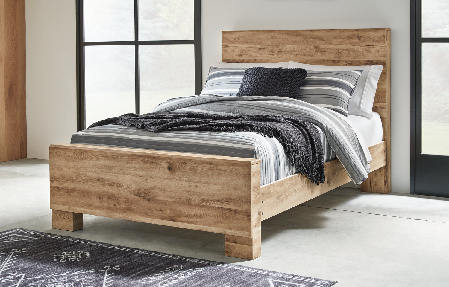 Furniture City Houma - Ashley Furniture - Hyanna Full Panel Bed - Full Panel Bed - B1050B21