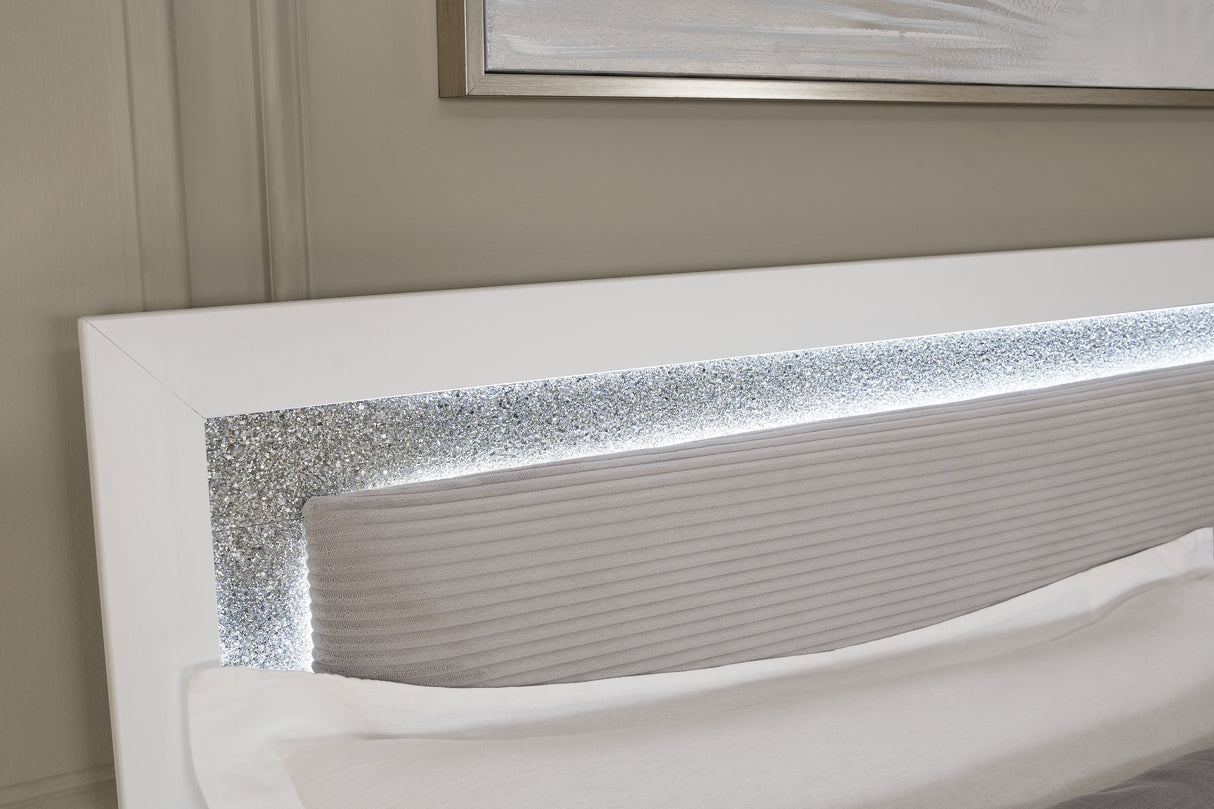 Maeling King Upholstered Panel Bed