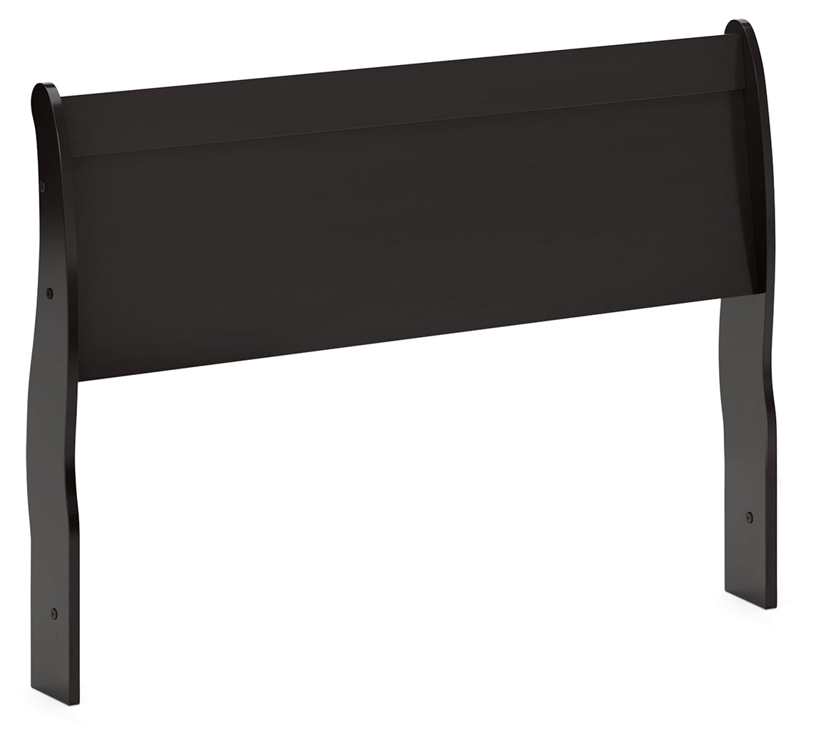 Huey Vineyard Queen Sleigh Headboard, Dresser, Mirror and Nightstand