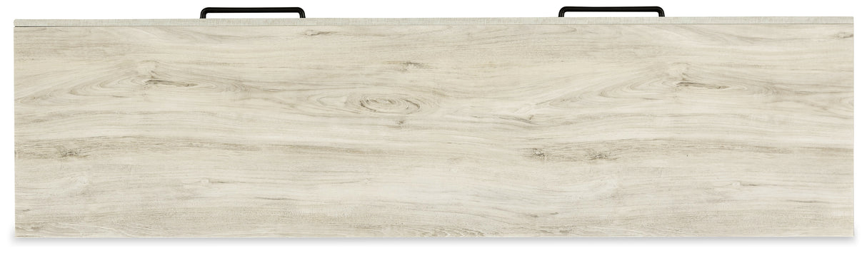 Cambeck Queen Panel Storage Bed, Dresser, Chest and 2 Nightstands