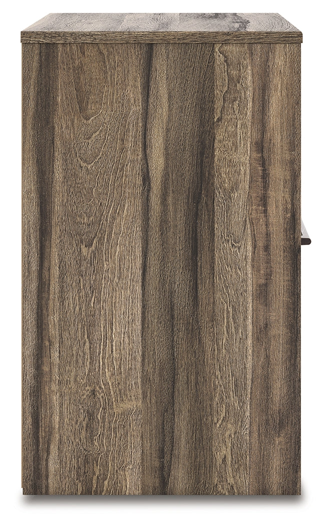 Elbrim King Panel Bed, Dresser, Mirror and Nightstand