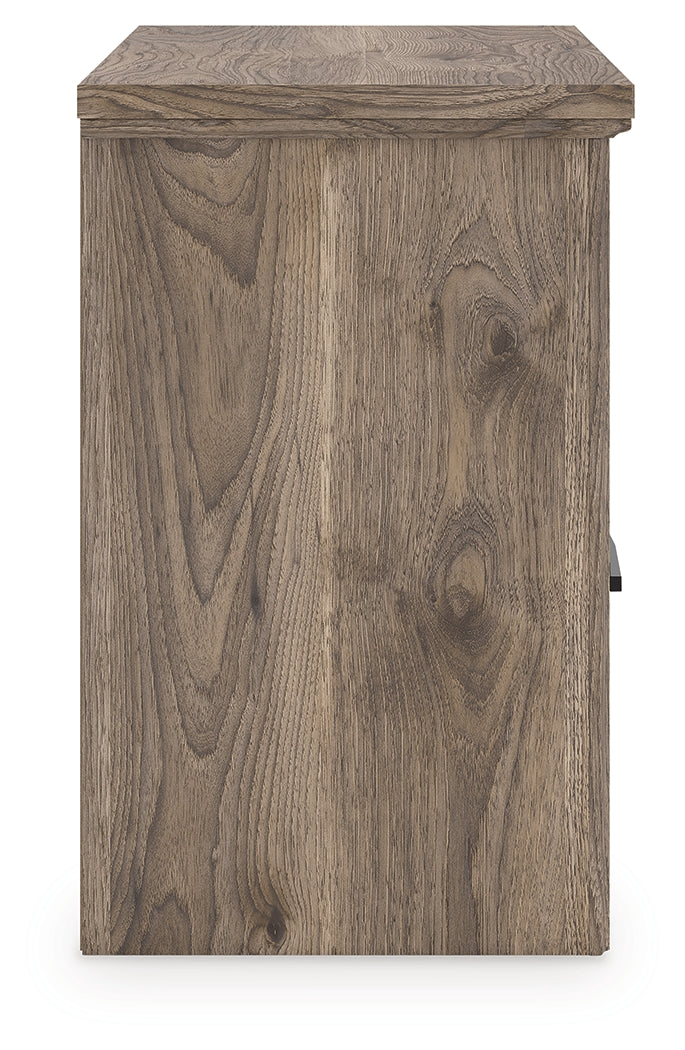 Rusticott King Poster Bed, Dresser and Nightstand