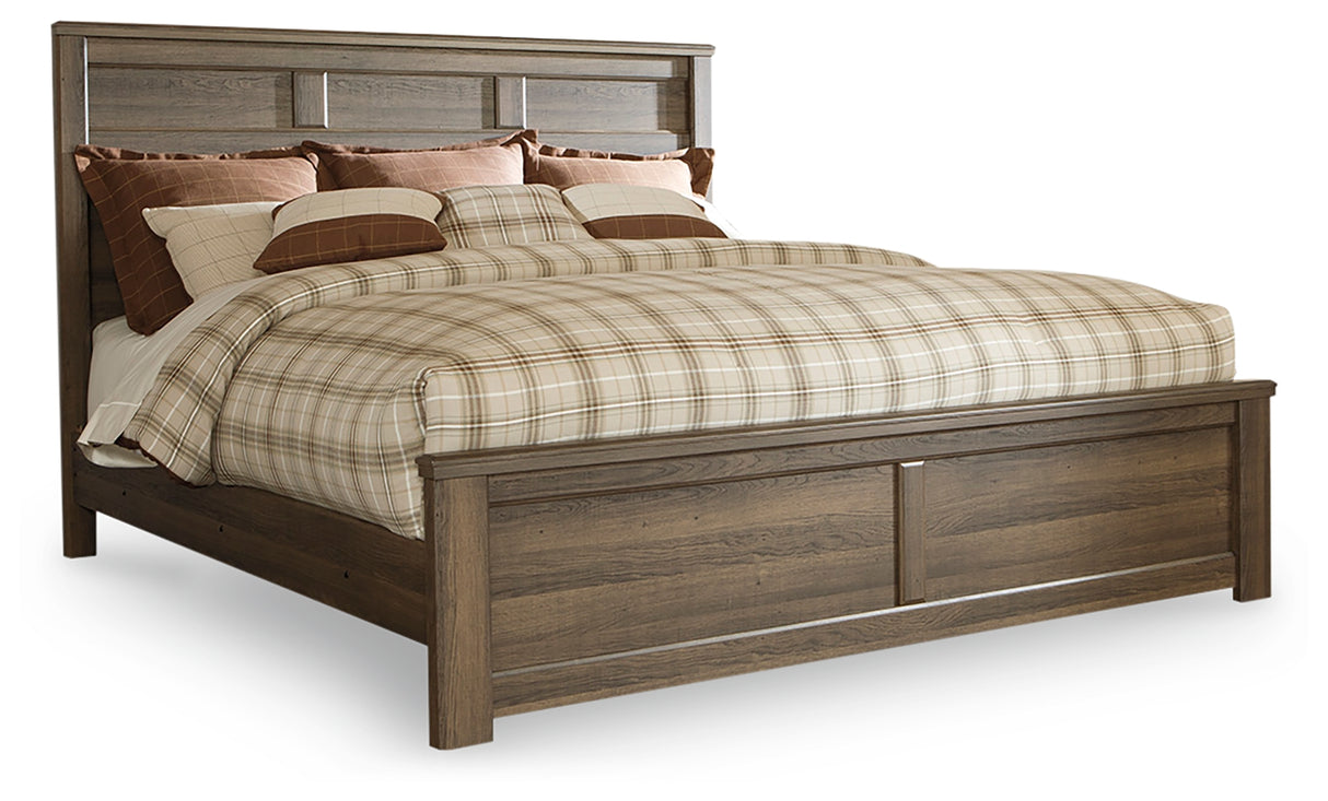 Juararo King Panel Bed and 2 Nightstands