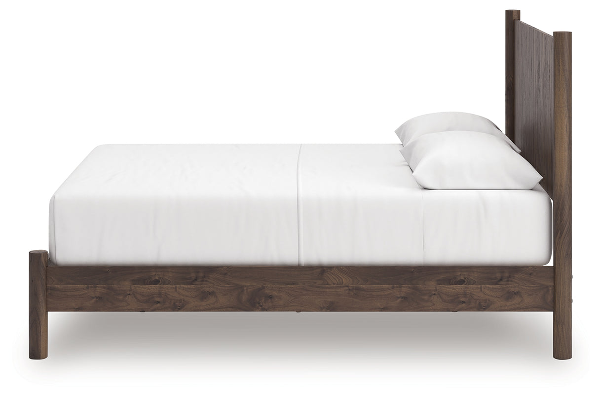 Pamytta Queen Panel Platform Bed
