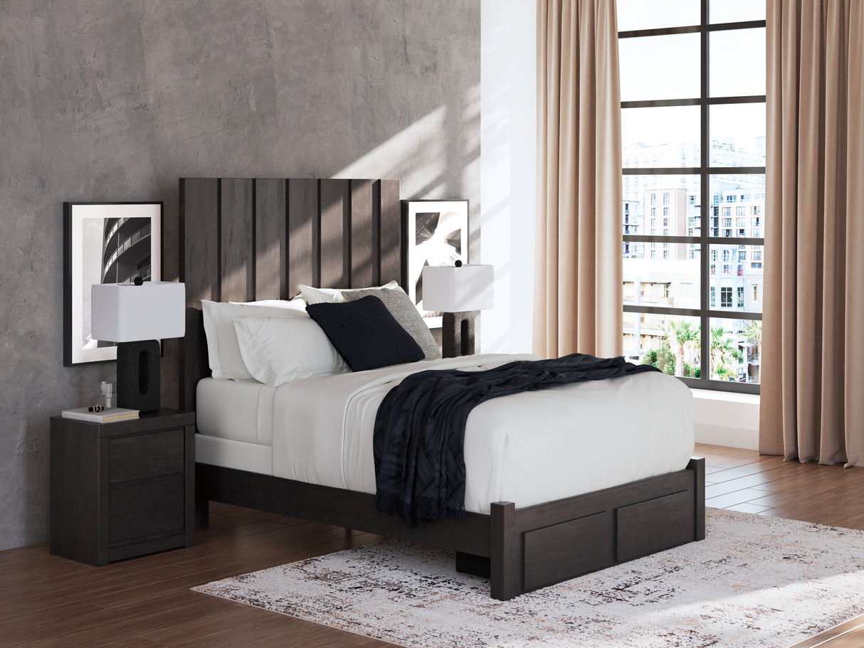 Fraluna Queen Panel Storage Bed, Dresser and Mirror