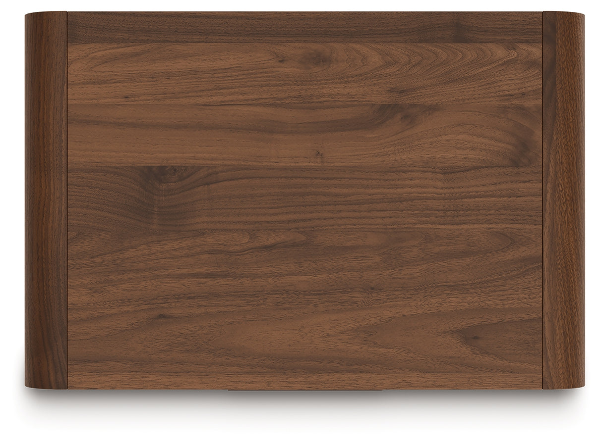 Fortlorn King Panel Bed and 2 Nightstands