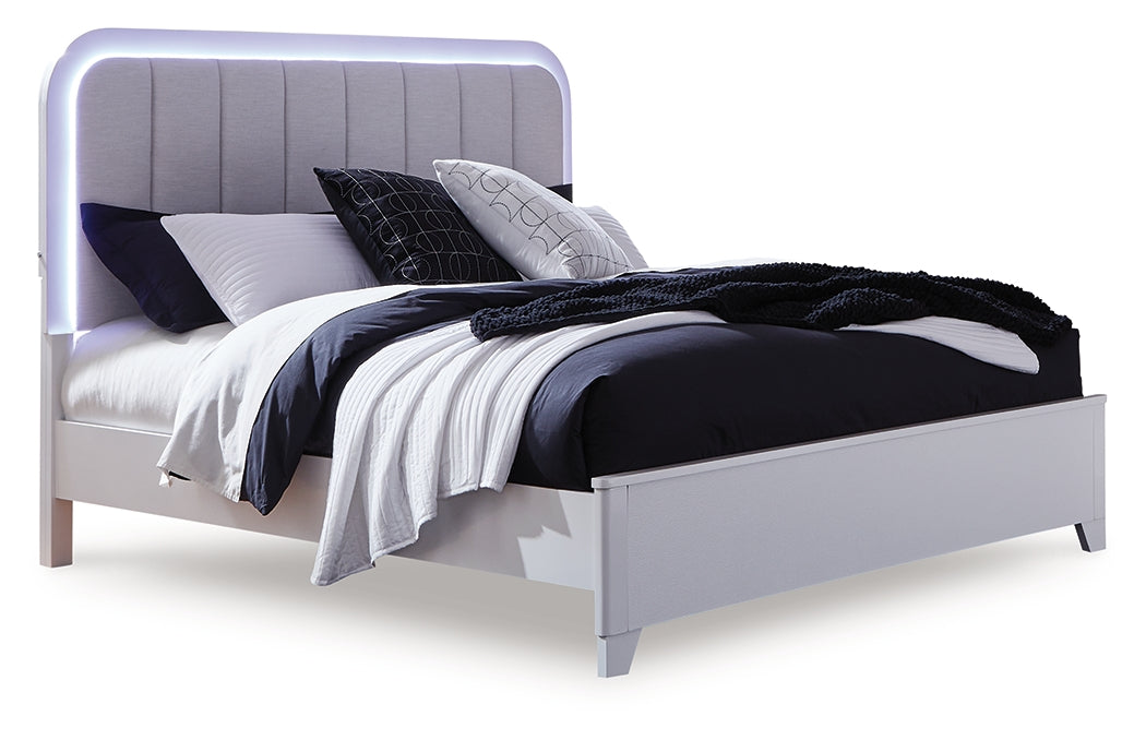 Jarlee Queen Upholstered Panel Bed