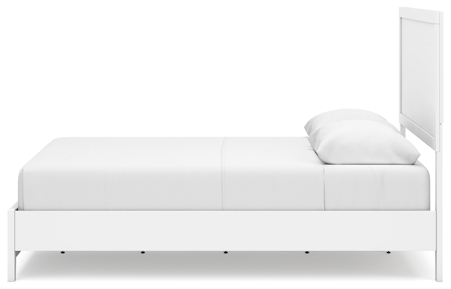 Binterglen Queen Panel Bed and 2 Nightstands