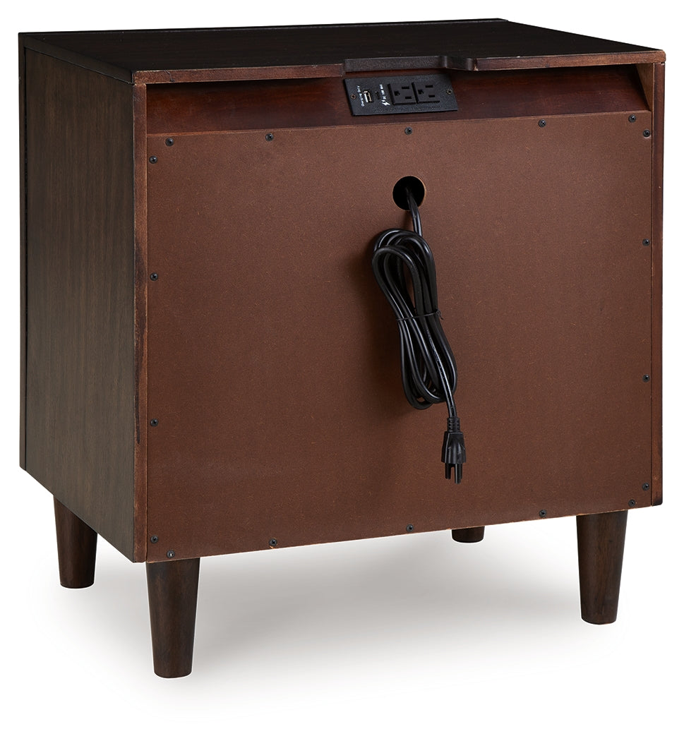 Dantenton Nightstand