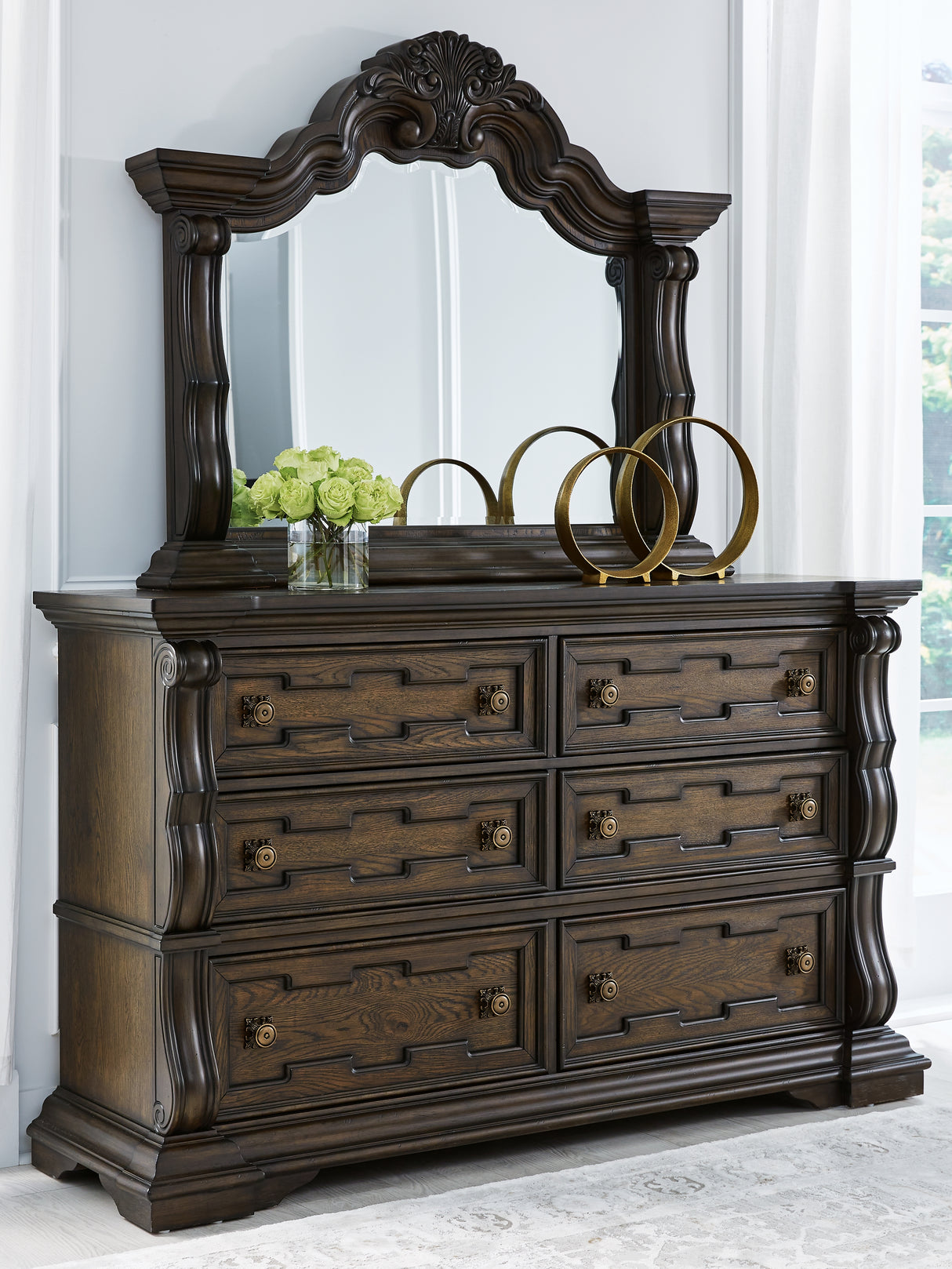 Maylee Queen Panel Bed, Dresser, Mirror, Chest and 2 Nightstands