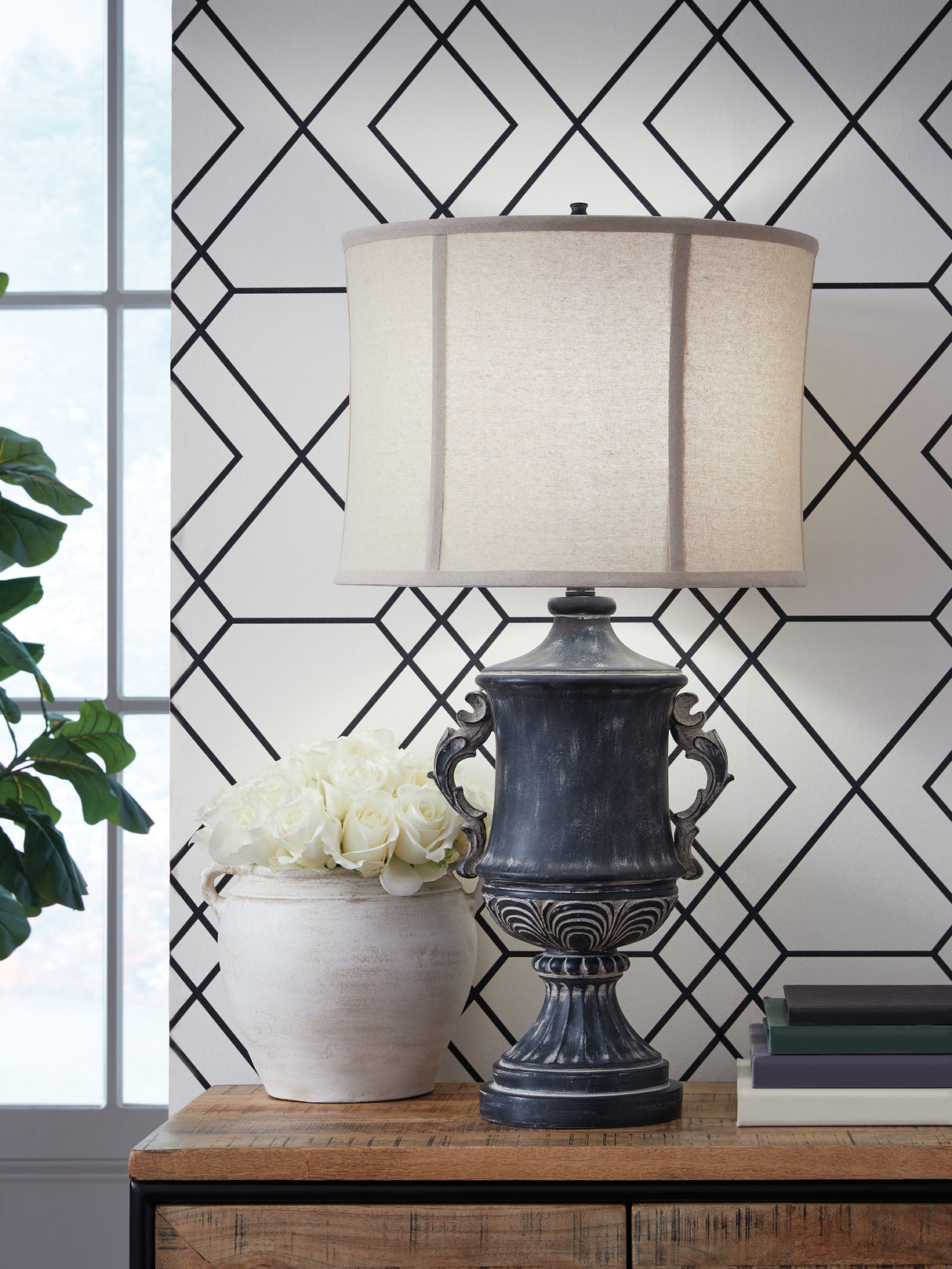 Furniture City Houma - Ashley Furniture - Morvanford Table Lamp - Poly Table Lamp (1/CN) - L235834