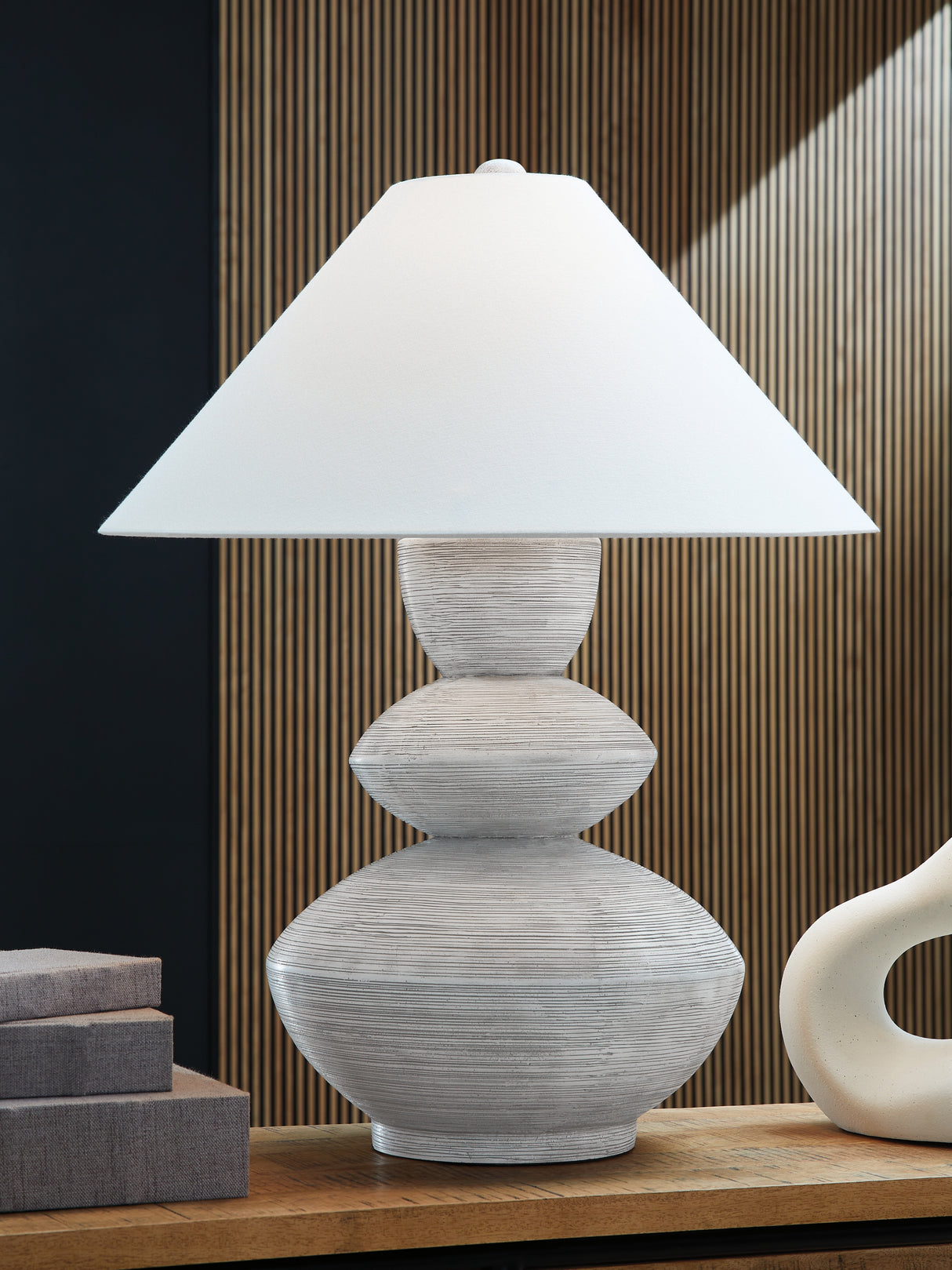 Furniture City Houma - Ashley Furniture - Brickdon Table Lamp - Poly Table Lamp (1/CN) - L235874