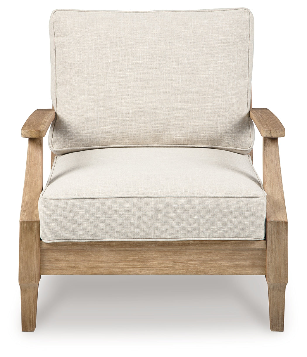 Carter Hall Lounge Chair with Cushion