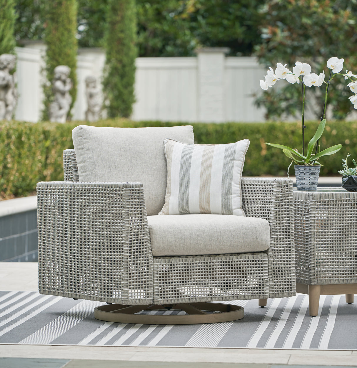 Furniture City Houma - Ashley Furniture - Seton Creek Outdoor Swivel Lounge with Cushion - Swivel Lounge w/ Cushion - P798-821