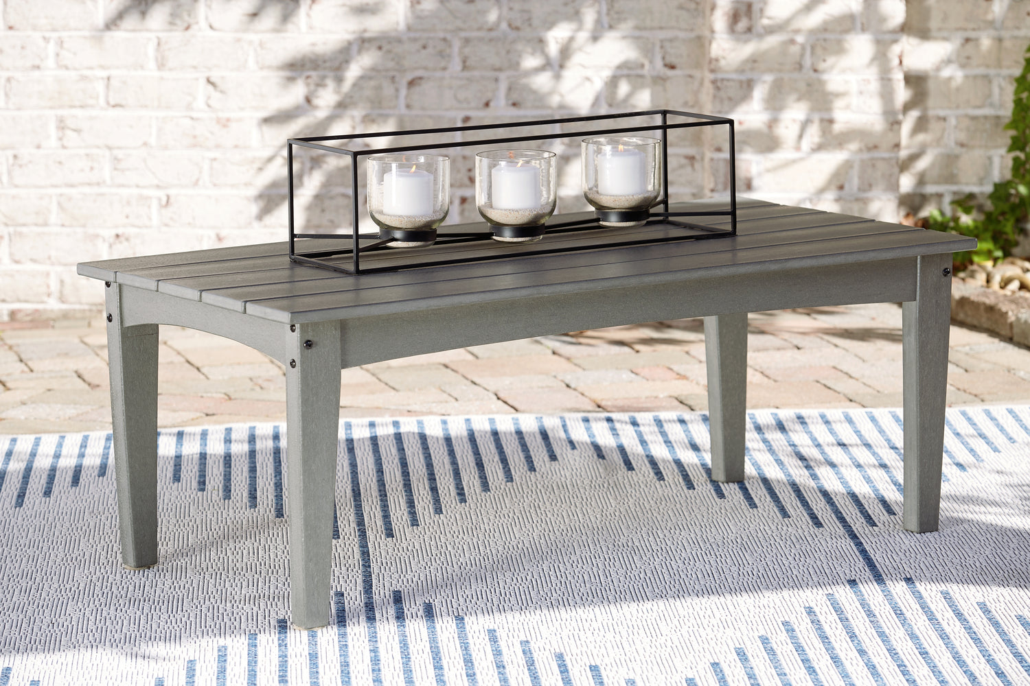 Furniture City Houma - Ashley Furniture - Visola Outdoor Coffee Table - Rectangular Cocktail Table - P802-701
