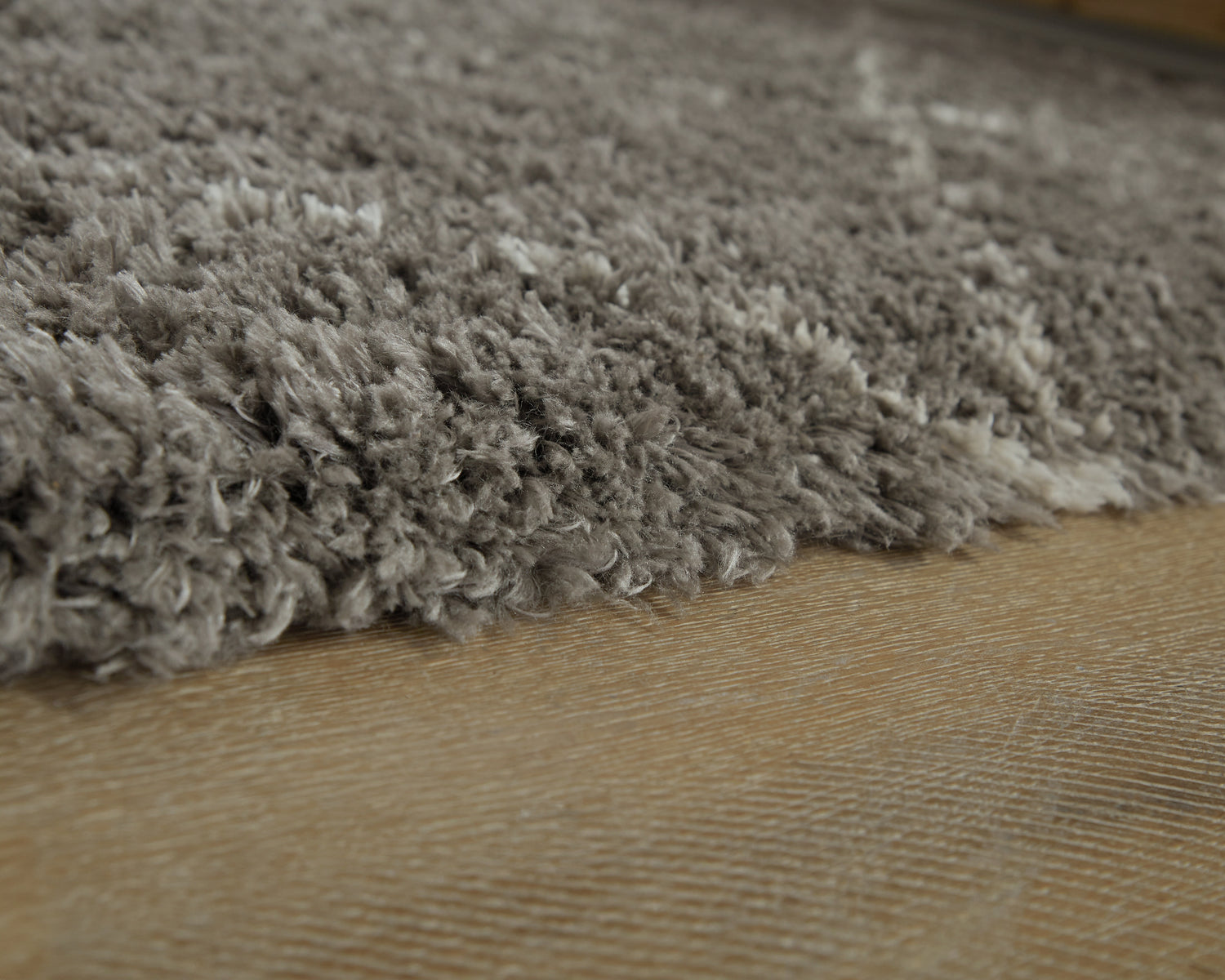 Wrenlow 5' x 7' Rug