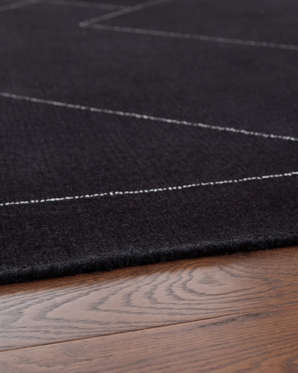 Marav 5' x 7' Area Rug