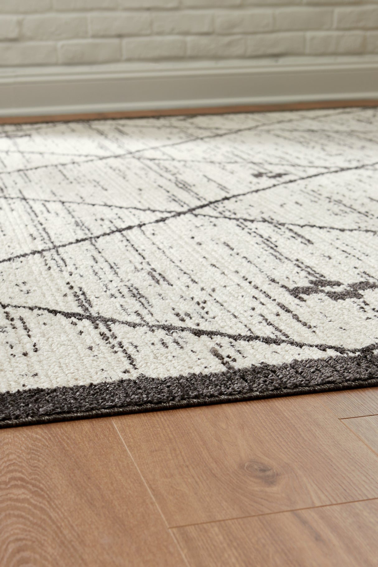 Fenriston Medium Rug