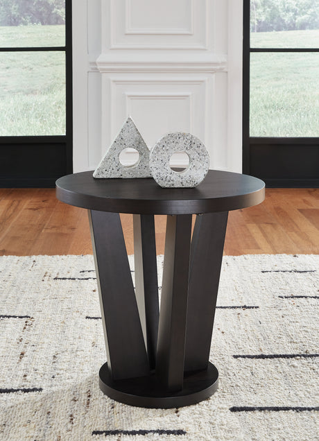 Furniture City Houma - Ashley Furniture - Chasinfield End Table - Round End Table - T458-6