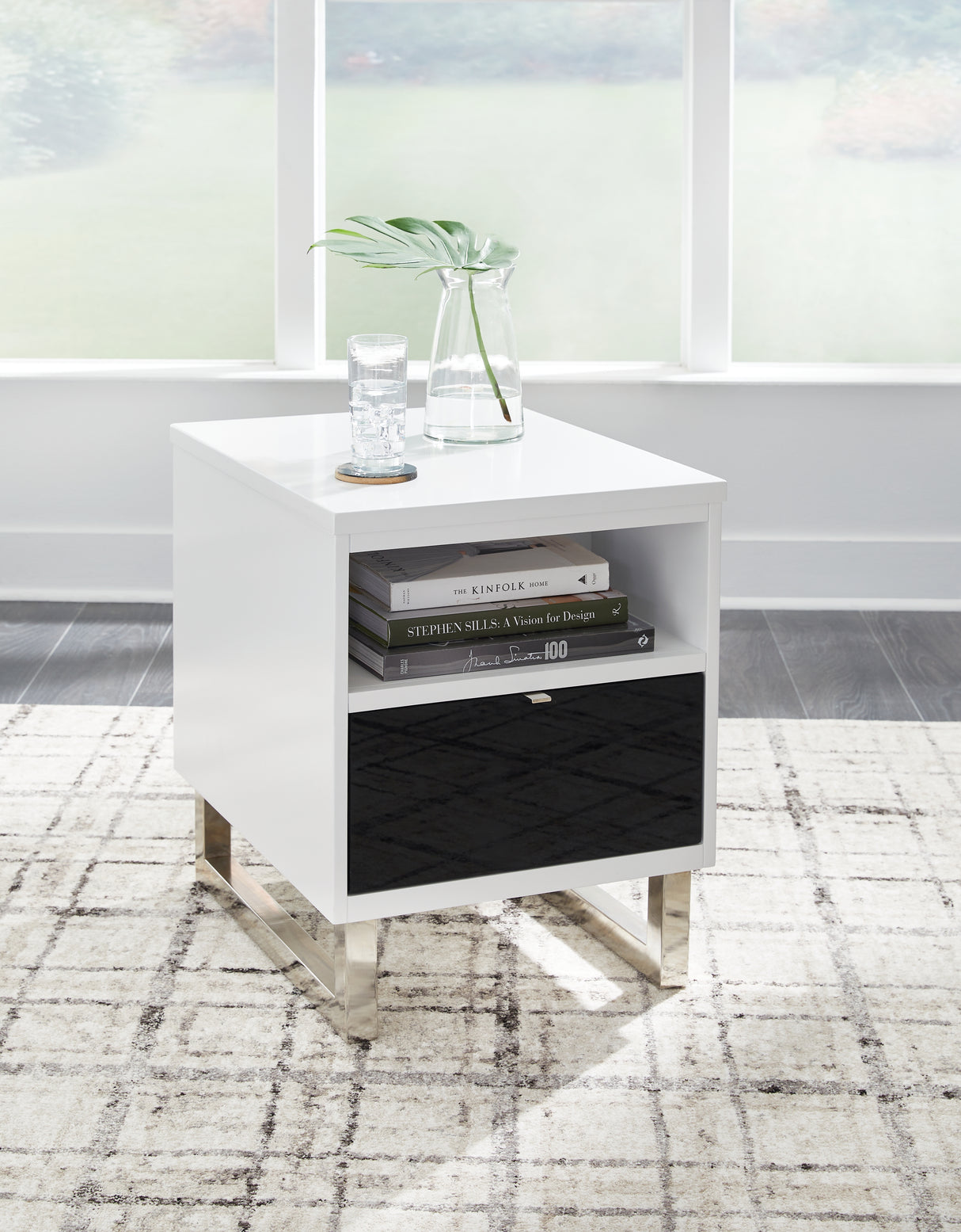 Furniture City Houma - Ashley Furniture - Gardoni Chairside End Table - Chair Side End Table - T756-7