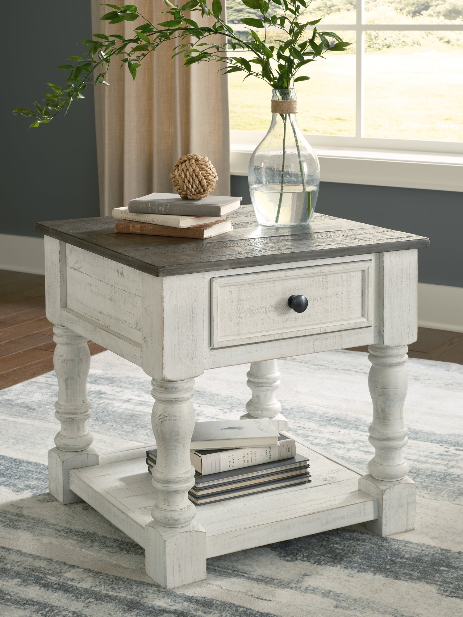 Furniture City Houma - Ashley Furniture - Havalance End Table - Square End Table / White/Gray - T994-2