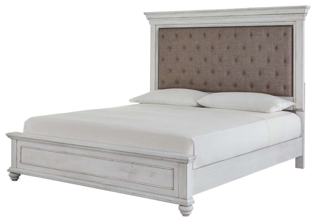 Kanwyn - Upholstered Panel Bed