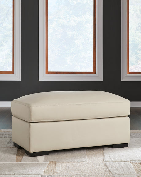 Furniture City Houma - Ashley Furniture - Treasure Trove Ottoman - Ottoman / Almond - 1930414