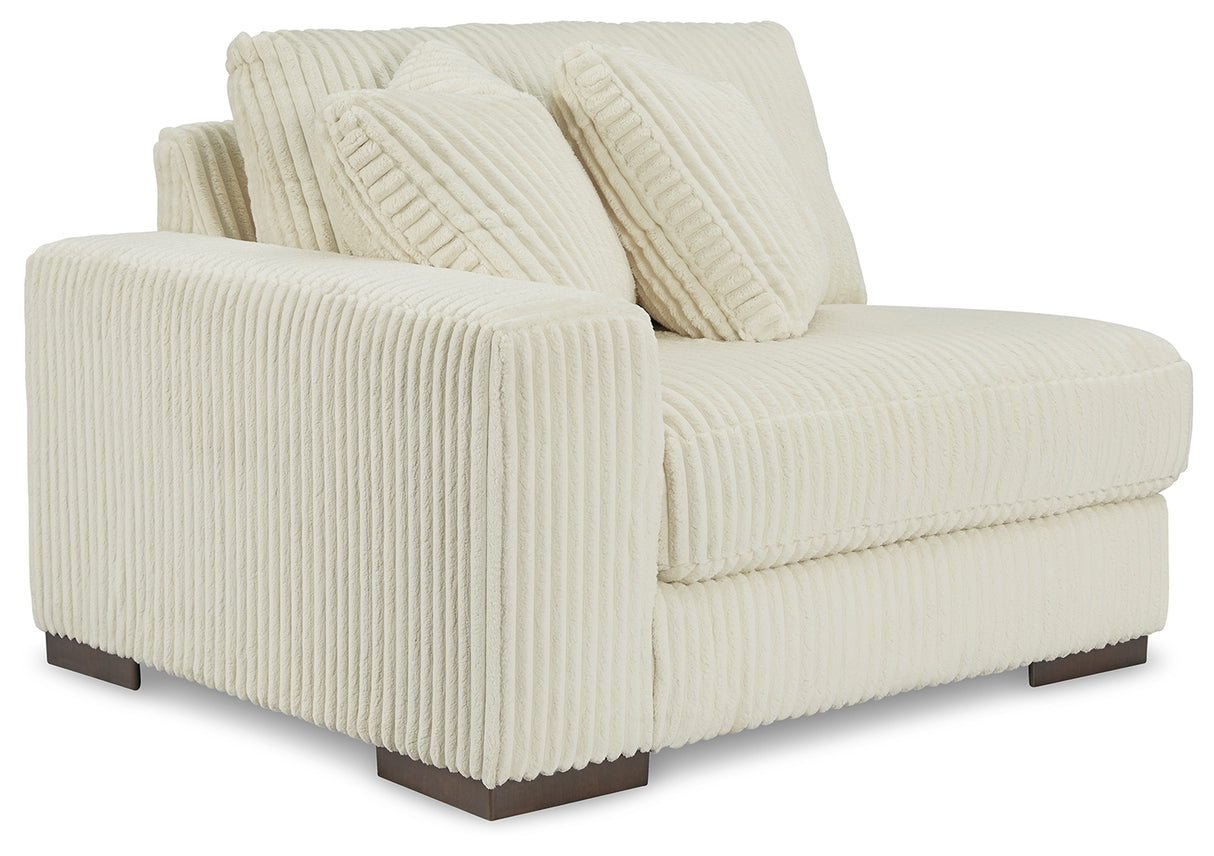 Lindyn 4-Piece Sectional with Chaise