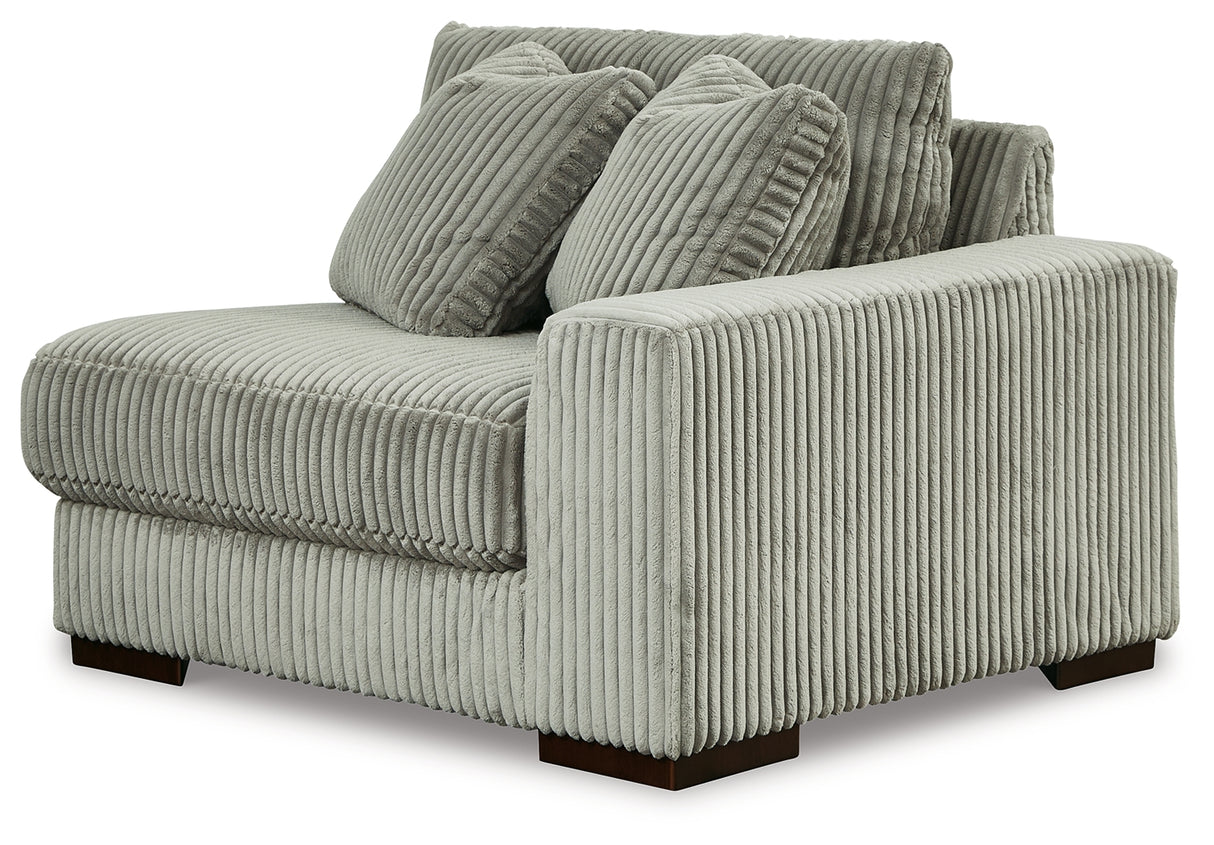 Lindyn 3-Piece Sectional with Ottoman