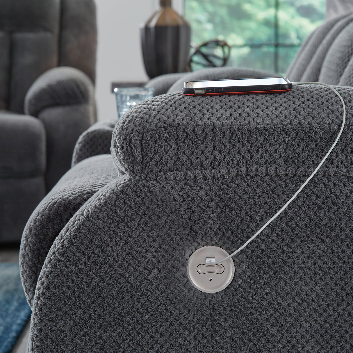 Observation Power Reclining Sofa with Drop Down Table