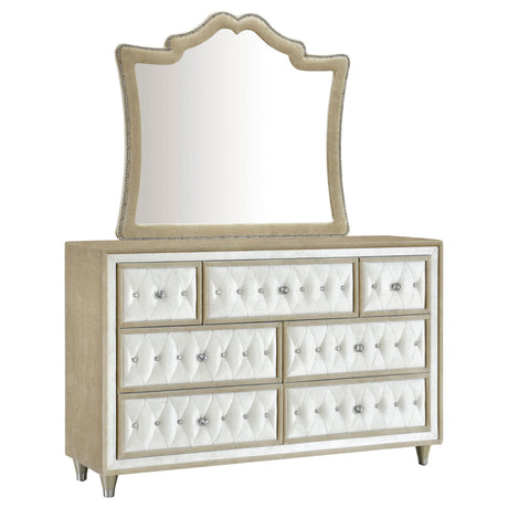 Furniture City Houma - Coaster - Antonella 7-drawer Upholstered Dresser with Mirror Ivory - 223523M
