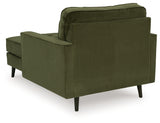 Reveon Lakes Living Room
