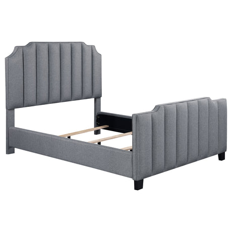 Furniture City Houma - Coaster - Fiona Upholstered Queen Panel Bed Light Grey - 306029Q