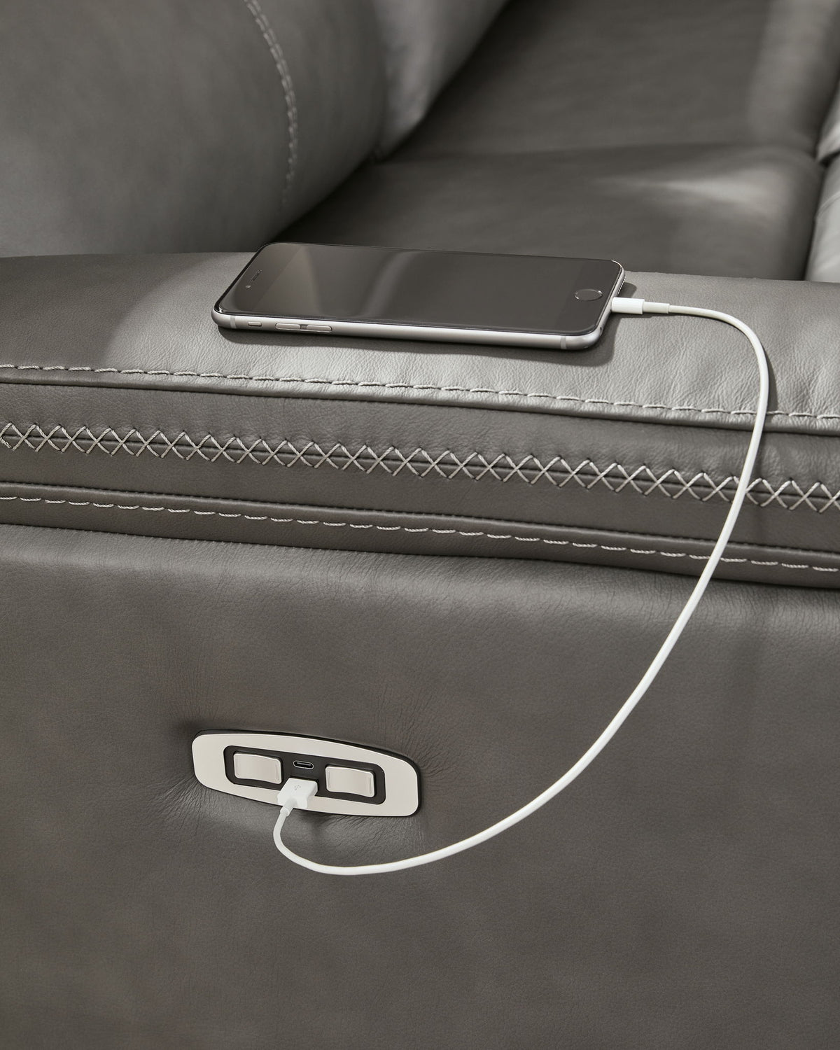 Bleckley - Reclining Sectional