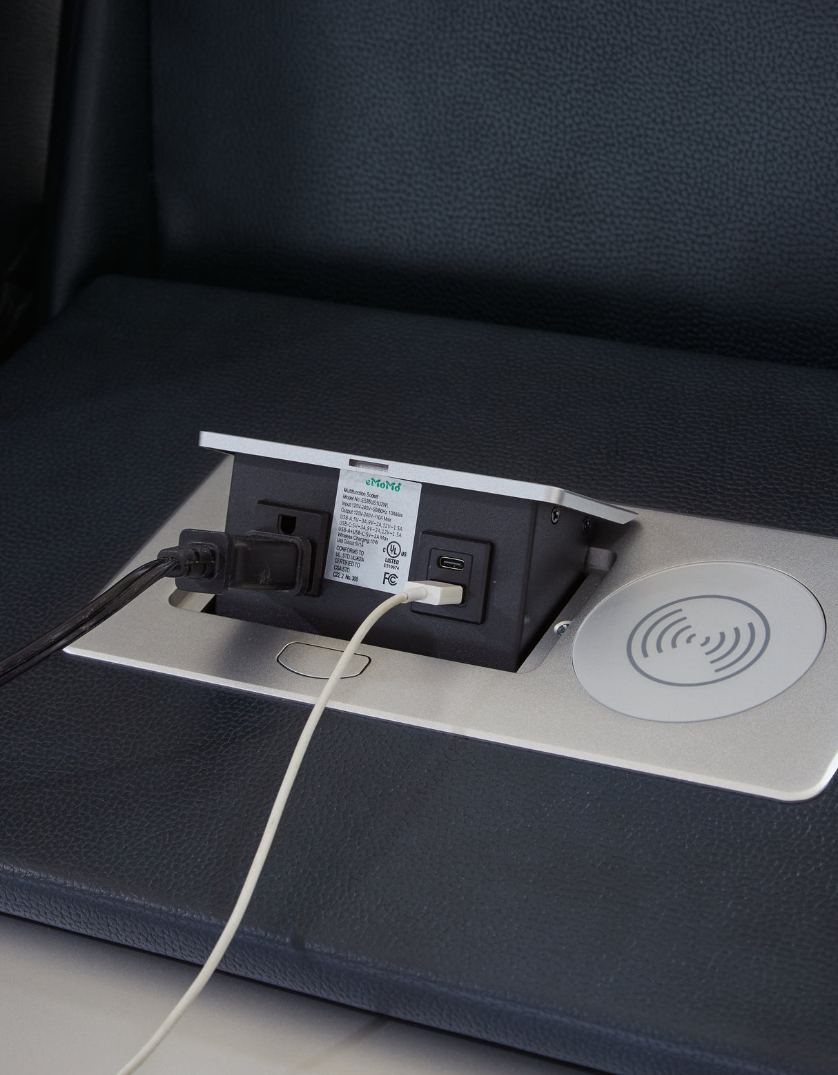 Fyne-Dyme Power Reclining Sofa and Power Recliner