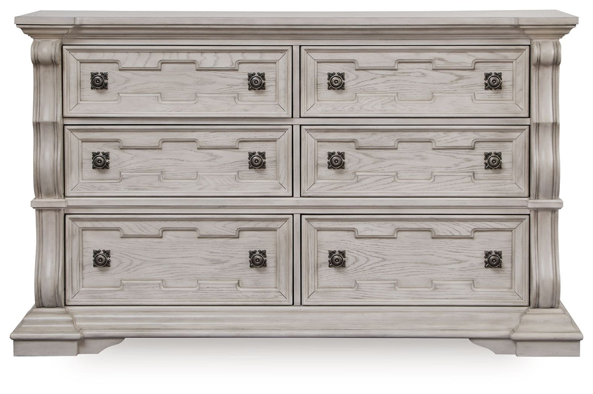 Bruchandi - Dresser