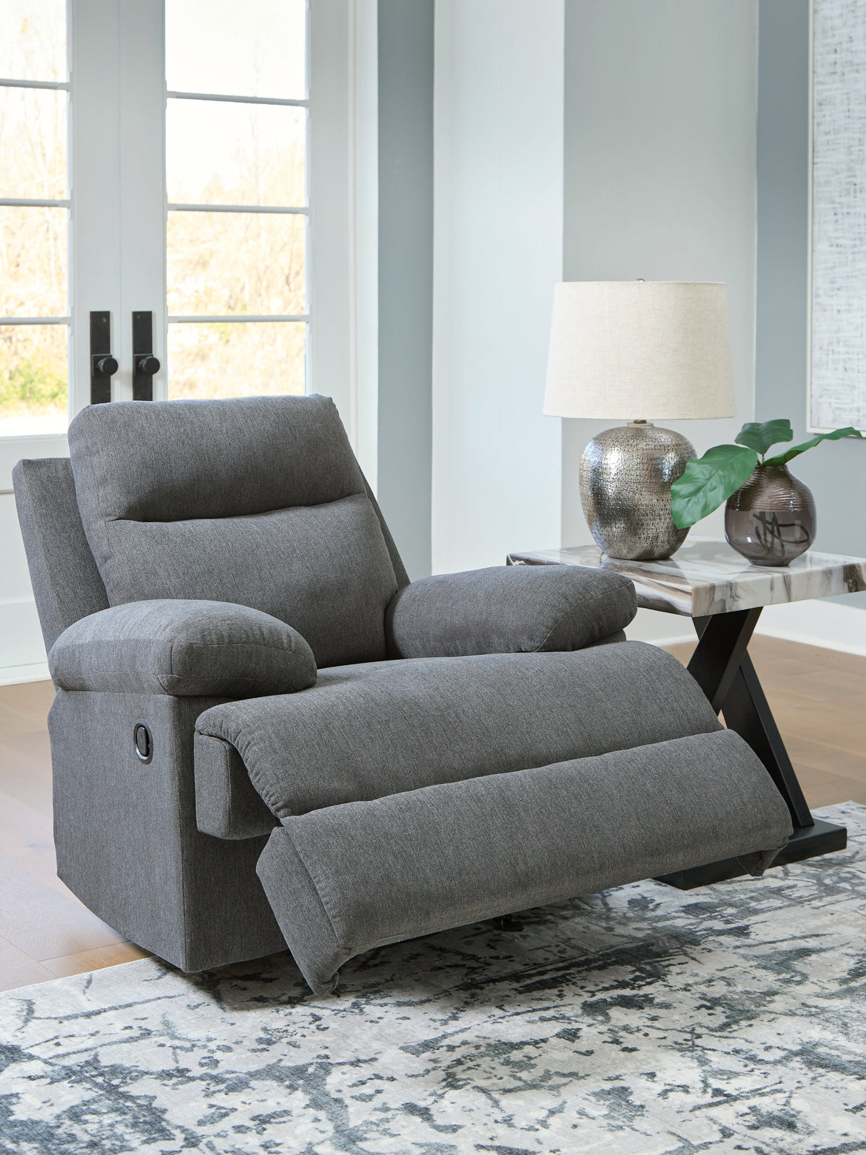 Side-Swipe Living Room