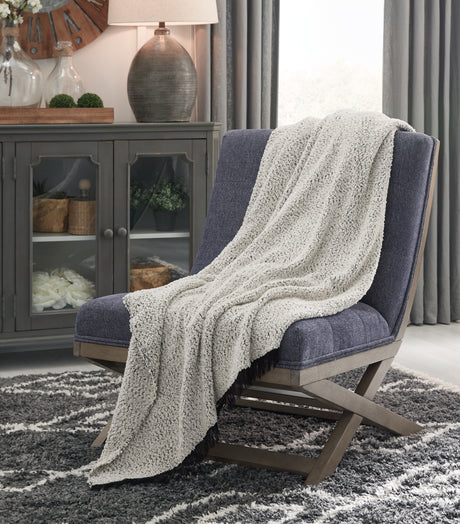 Furniture City Houma - Ashley Furniture - Leonita Throw (Set of 3) - Throw (3/CS) / Black/White - A1000769